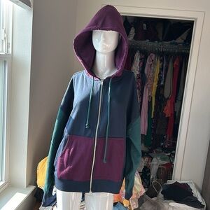 LEVI’S HOODED JACKET TOP SIZE M MSRP $59.50 NWT